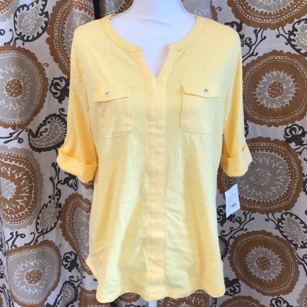 Sale ✅ Yellow top